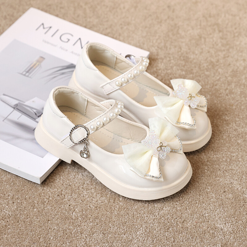 Laste nahast kingad tüdrukutele Läikivad Lihtsad Koolijalatsid Mitmekülgsed Lastejalatsid Paksu Tallaga Mood Must Karu Mary Jane Kingad