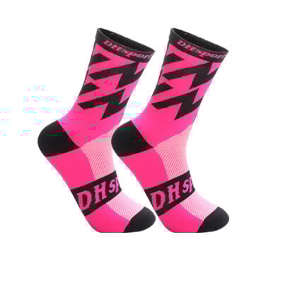 Õuesokid sääre keskpaigani rattasõiduks hingavad ja kulumiskindlad spordisokid