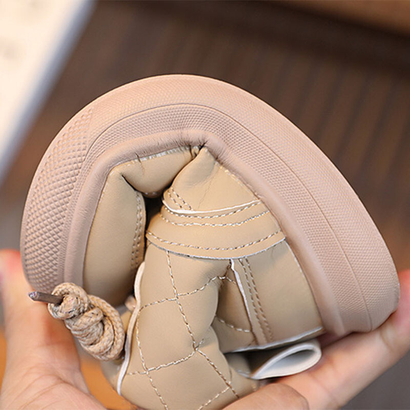 2024. aasta talve uued lastejalatsid 1–6-aastastele poistele, nahksaapad, tüdrukute moe Korea väljaanne Martin Boots, trendikad kingad