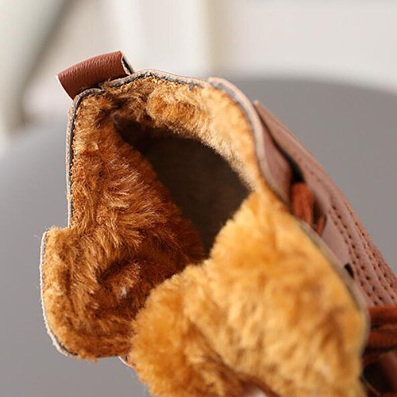 Zimske dječje čizme za snijeg Plišane tople deblje pamučne cipele za dječake Modne cipele za djevojčice s mekim dnom Dječje kratke čizme