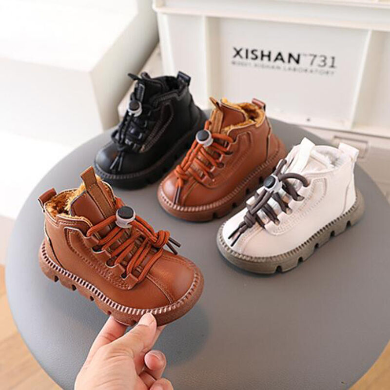 Zimske dječje čizme za snijeg Plišane tople deblje pamučne cipele za dječake Modne cipele za djevojčice s mekim dnom Dječje kratke čizme