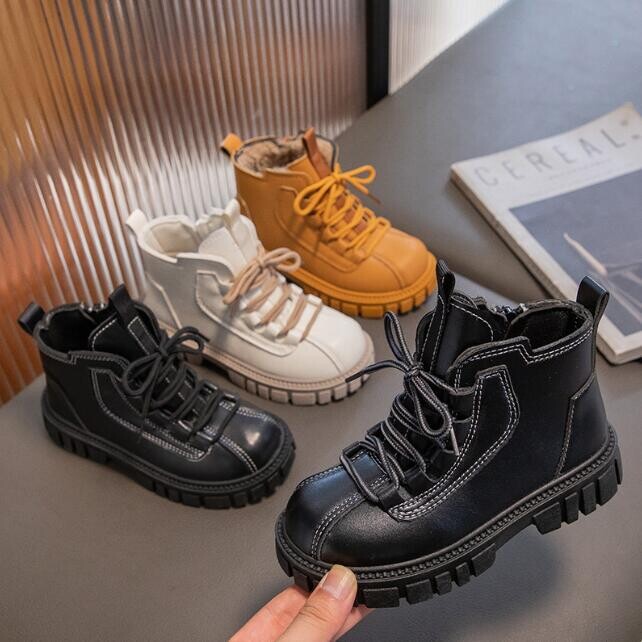 Lastejalatsid Sügisene Briti stiilis poiste poolsaapad Pehmest nahast tüdrukute lumesaapad Moodsad laste tossud suurus 26-37 Spordijalatsid