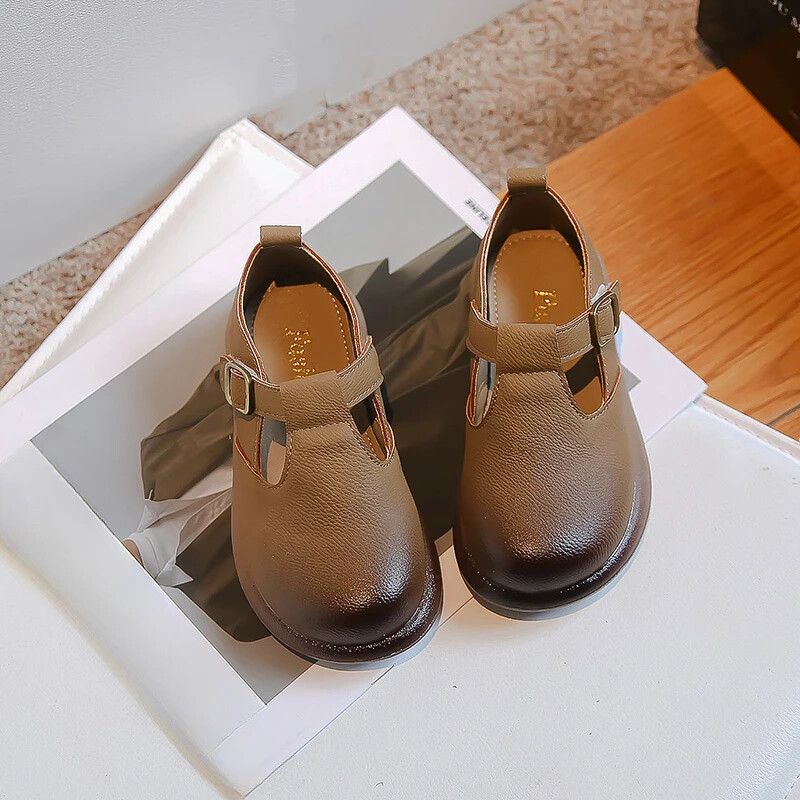 2024. aasta kevad, uus stiil Moodsad ja mugavad vabaaja madala suuga tüdrukute pehme tallaga kulumiskindlad madala otsaga nahast kingad