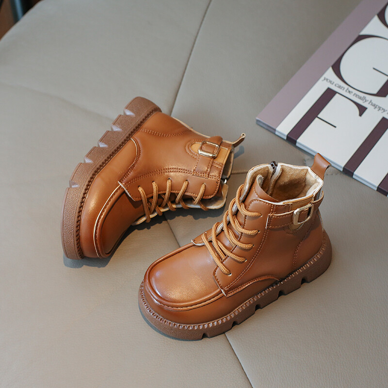 Britain Style Laste Mood Lühikesed Saapad Mitmekülgsed Pehme Pandlaga Tõmblukk Ümmarguse ninaga libisemiskindlad Laste Poissaapad PU vabaaja DropShipping