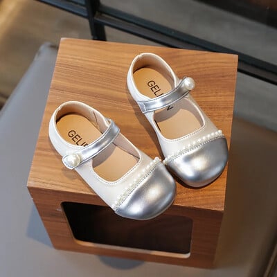 Tüdrukute lakknahast Mary Janesi pärlitega kingad armsad pärlitega vabaajajalatsid õpilastele Pehme põhjaga platvormkingad Tüdrukutele H08018