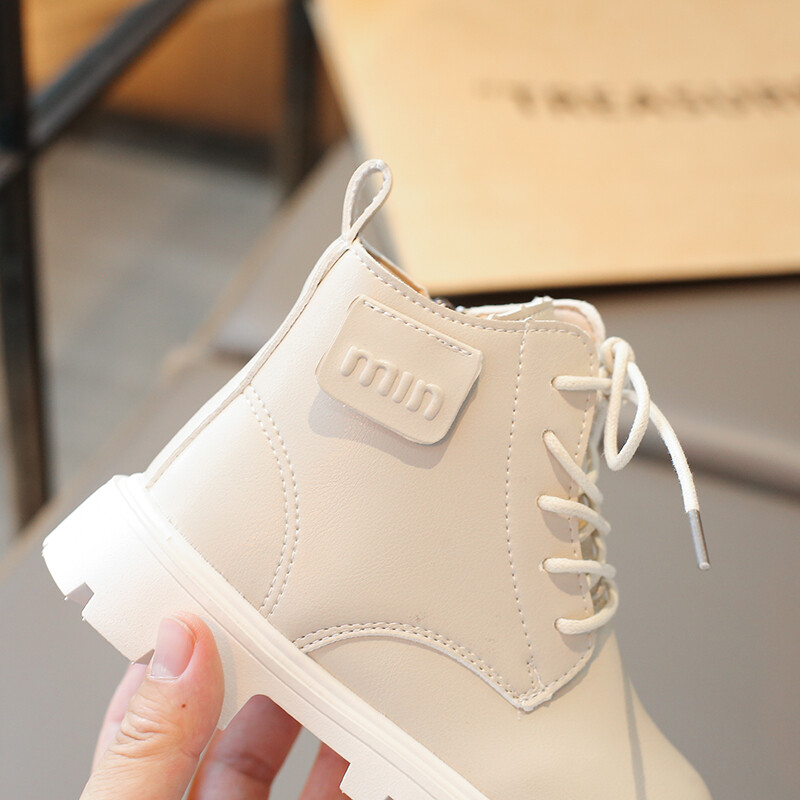 Lapsed Sügis Briti Stiilis Lühikesed Saapad Poisid Tüdrukud Mood Üksikud Nahast Saapad Beebile Pehme küljetõmblukk Ühevärvilised saapad