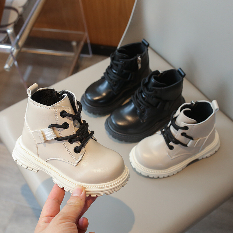 Bērnu ādas vienvietīgi zābaki 2024. gada modes meiteņu zēnu izpārdošana Bērnu puszābaki ikdienišķas, mīkstas bērnu apavi zīdaiņiem, mazuļiem J328