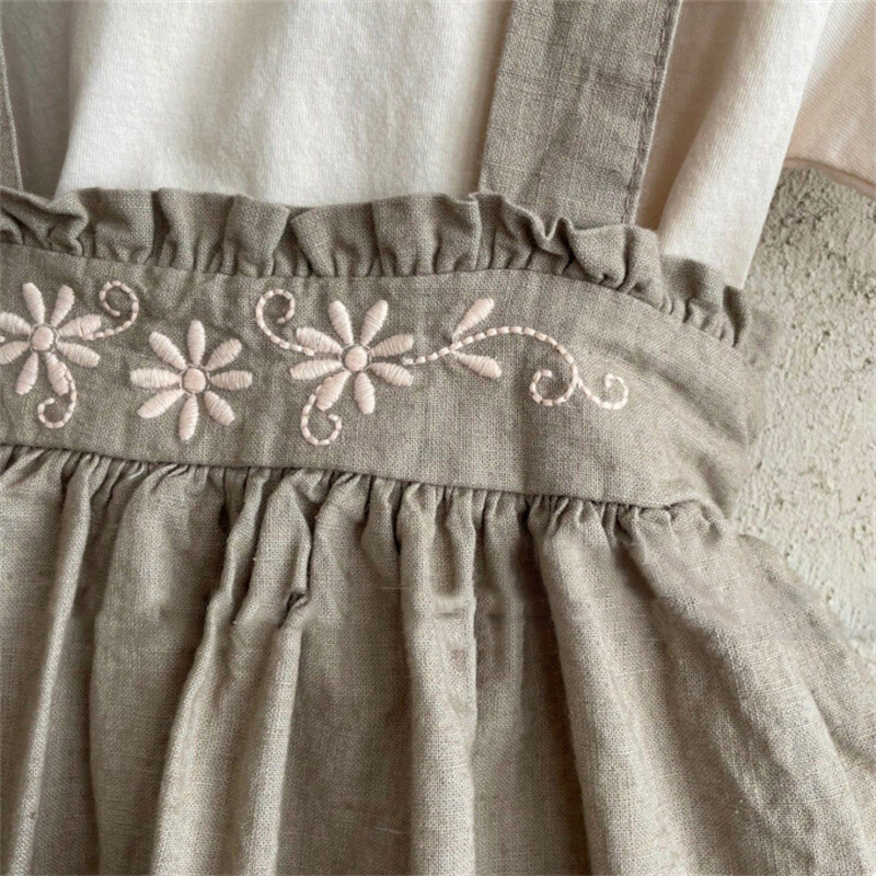 Лятно облекло Нова бебешка рокля за момичета за деца Темперамент Проста бродерия на цветя с дървена рокля за кукла с презрамка на ухото