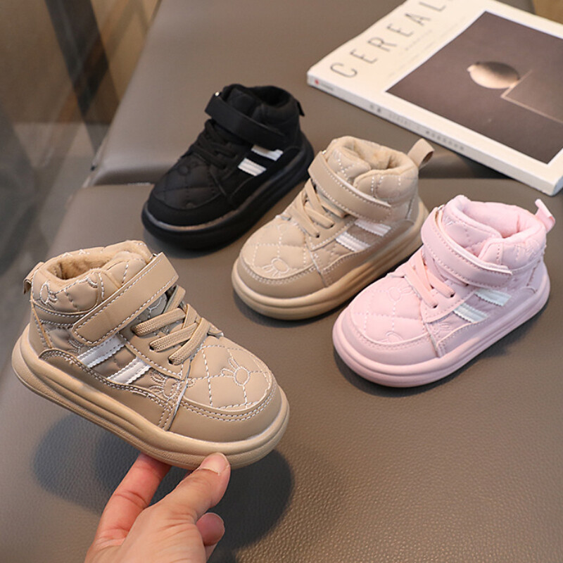 Uued laste vabaajajalatsid poistele Tüdrukutele Kõrge ülaosaga sporditossud Lastele Ruuduline PU-nahast lumesaapad Beebi libisemiskindlad vabaajajalatsid