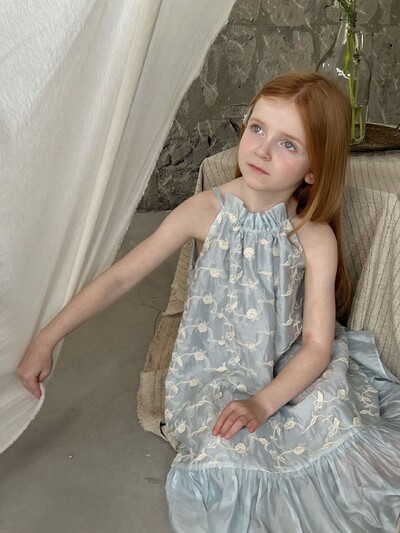 Нова лятна рокля за момиче 2024 г., корейско издание, детски дизайн, нежна и темпераментна рокля, рокли за момичета на цветя