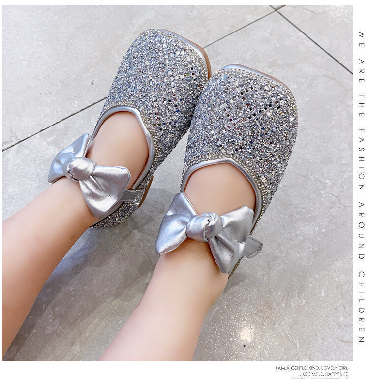 Nahast beebijalatsid Tüdrukutele Väikelastele Mood Rhinestone`ist lapsed vibukingadega Sügiskevadised lastejalatsid 1 2 3 4 5 6 aastased