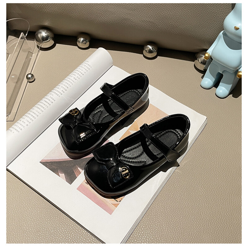 Tüdrukute printsessikingad Elegantsed kevadpeo ühevärvilised lastejalatsid, lakknahast 24-35 kerged madalad, mugavad lastejalatsid