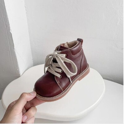 2024 Toamnă Iarnă Noi Cizme Copii Băieți Fete Cizme scurte Pantofi din piele la modă pentru copii mici Cizme cu fundul moale în stil Anglia 21-33