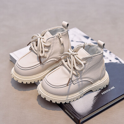 Sügis Uued Laste Ühekordsed Nahast Saapad Beebile Armsad Mullavärvi Lühikesed Saapad Poistele Lahedad Pehmed Kingad Tüdrukutele Moodsad Pitsidisainid Saapad