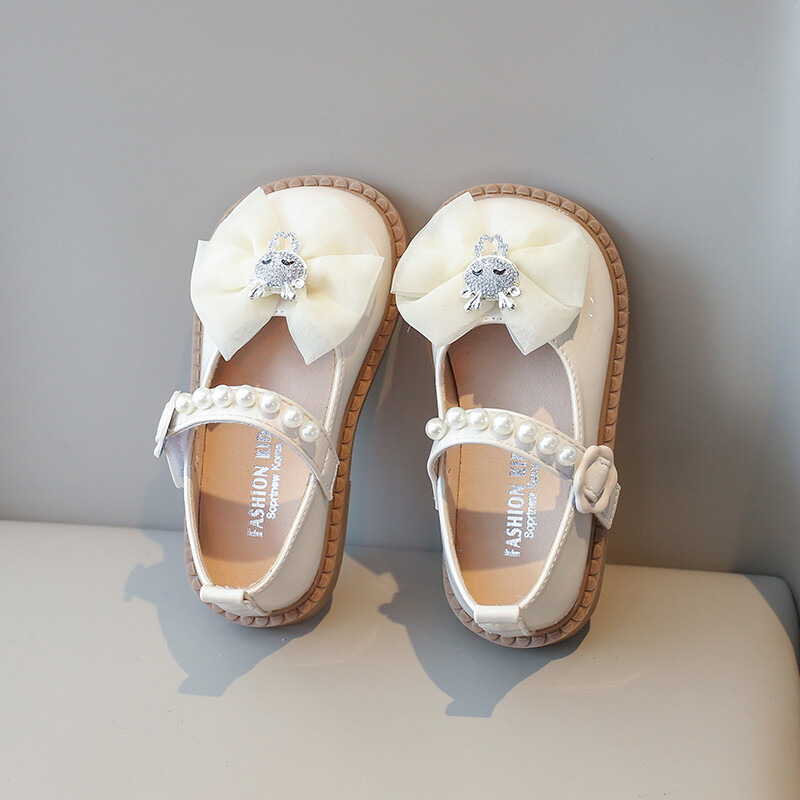 Обувки за момичета 2-12 години Бежови анимационни панделка Перлени обувки Бебешки обувки Mary Jane Черно меко дъно Неплъзгащи се детски бебешки сандали
