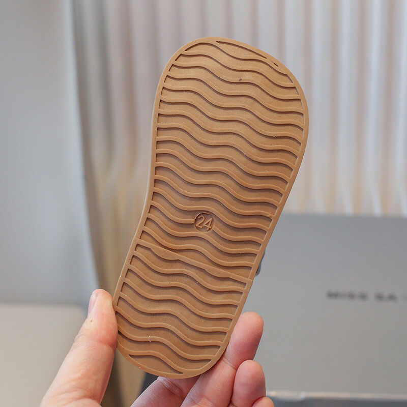 Обувки за момичета 2-12 години Бежови анимационни панделка Перлени обувки Бебешки обувки Mary Jane Черно меко дъно Неплъзгащи се детски бебешки сандали