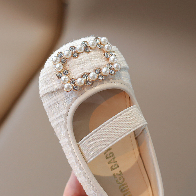 Jesen 2024., nove dječje kožne cipele za djevojčice, modne, elegantne, mekane potplate u britanskom stilu, s perlama, slatke jednostruke cipele za zabavu