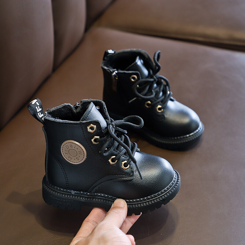 2024. aasta uued tüdrukute saapad, mitmekülgsed pehmed hingavad, libisemiskindlad, soojad küljelt tõmblukk Mood Laste vabaaja saapad, lühikesed saapad, väike kohaletoimetamine