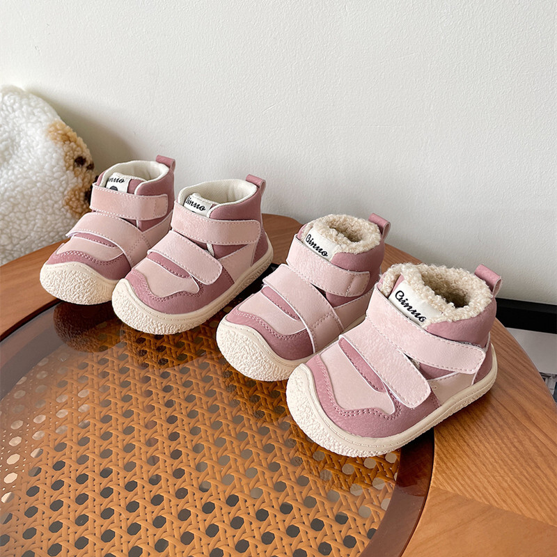 Zimske nove zimske čizme za martinjanje s plišanom izolacijom za dječake i djevojčice, moderne kratke čizme za 0-5 godina