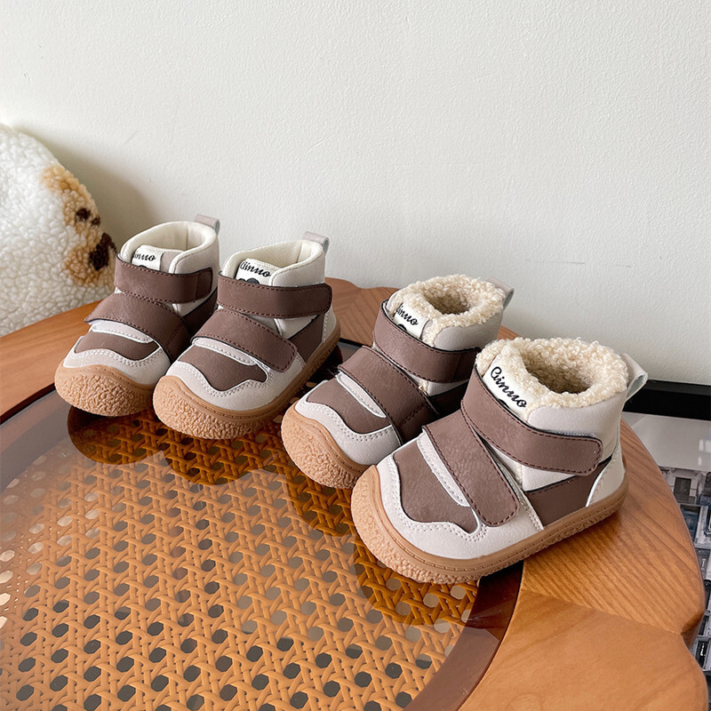 Zimske nove zimske čizme za martinjanje s plišanom izolacijom za dječake i djevojčice, moderne kratke čizme za 0-5 godina