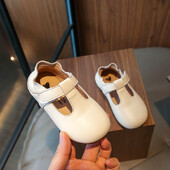 2023. aasta uued pehmed konksu ja silmuse T-rihmaga tüdrukute vabaajajalatsid Drop Shipping Boys nahast kingad platvorm libisemiskindlad laste tüdrukud mokasiinist kingad