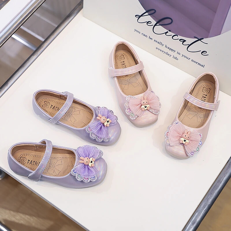 Vöörisõlmega laste esituskingad Laste multifilmi jänkuprintsessi kingad Moodsad tüdrukute nahkkingad 2024. aasta pulmapeoks