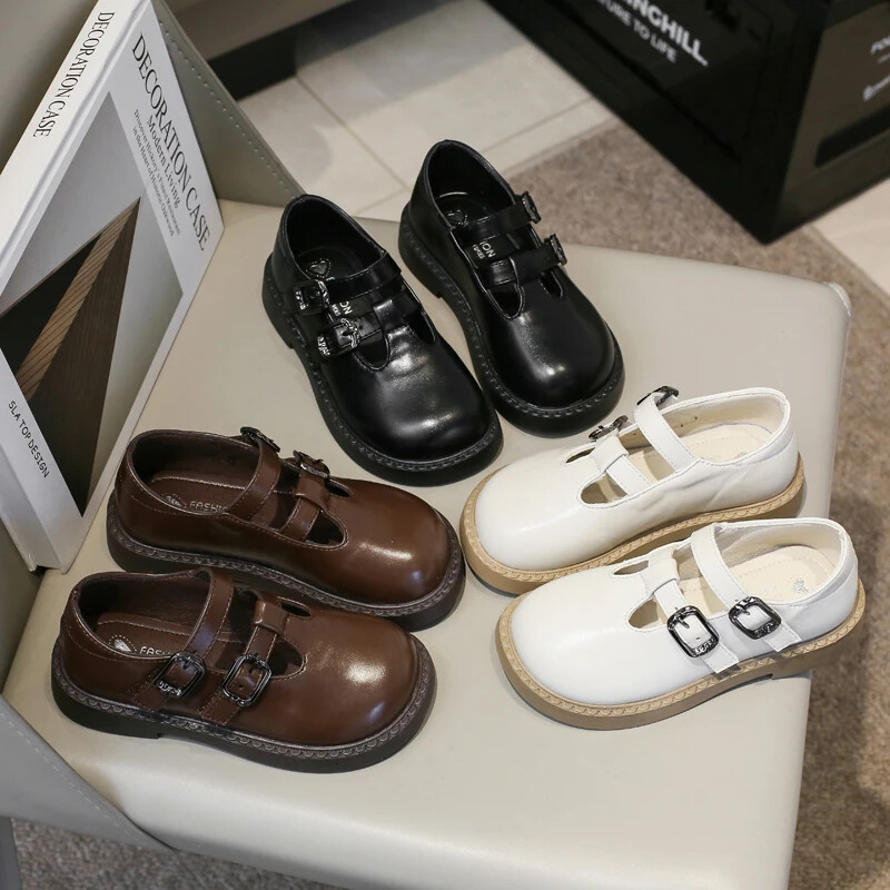 2024. aasta Ühendkuningriigi vormirõivad tüdrukutele mõeldud koolikingad T-rihmaga Mitmekülgsed laste nahast kingad Lihtsad Korea polüuretaanist ümara varbaga libisemiskindlad lastejalatsid