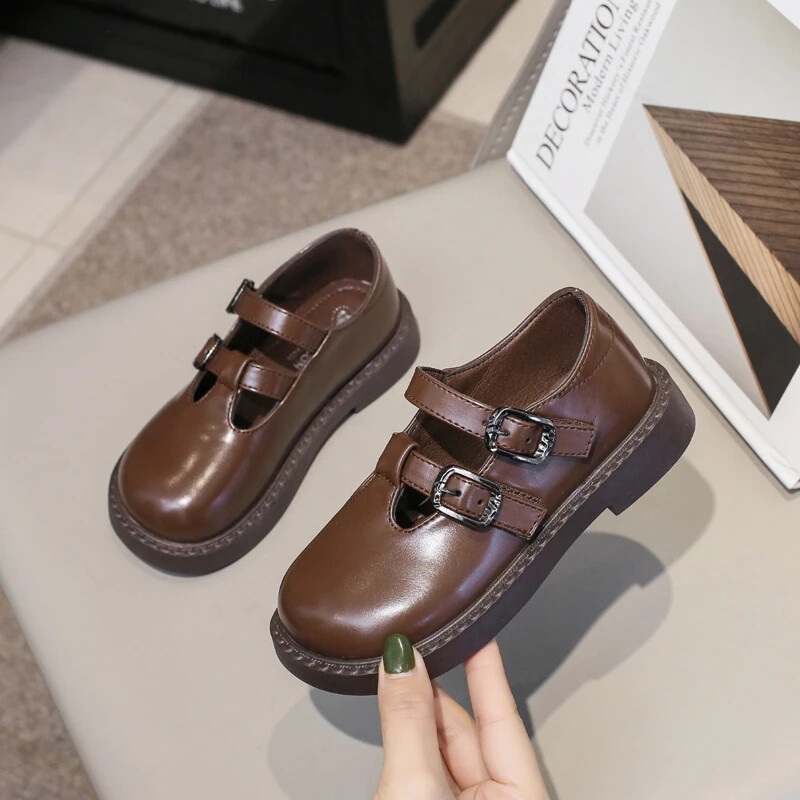 2024. aasta Ühendkuningriigi vormirõivad tüdrukutele mõeldud koolikingad T-rihmaga Mitmekülgsed laste nahast kingad Lihtsad Korea polüuretaanist ümara varbaga libisemiskindlad lastejalatsid