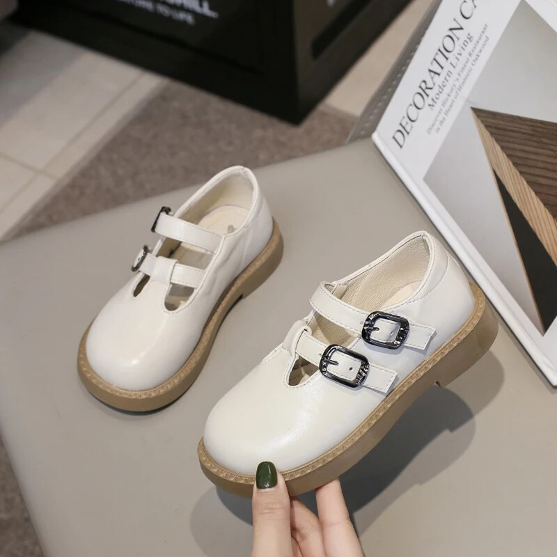 2024. aasta Ühendkuningriigi vormirõivad tüdrukutele mõeldud koolikingad T-rihmaga Mitmekülgsed laste nahast kingad Lihtsad Korea polüuretaanist ümara varbaga libisemiskindlad lastejalatsid