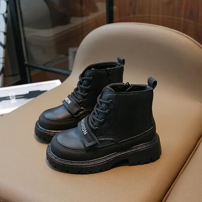 2024 Poiste lühikesed saapad Mitmekülgsed pehmed armsad lahedad tüdrukute saapad Drop Shipping libisemiskindlad laste moed vabaaja saapad