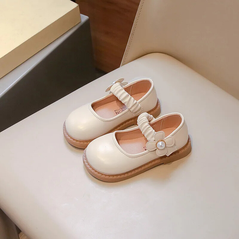 Кожени обувки за момичета на принцеса 2024 Пролет Есен Нова мода Детски сладки единични обувки Корейски меки подметки Едноцветни танцови обувки
