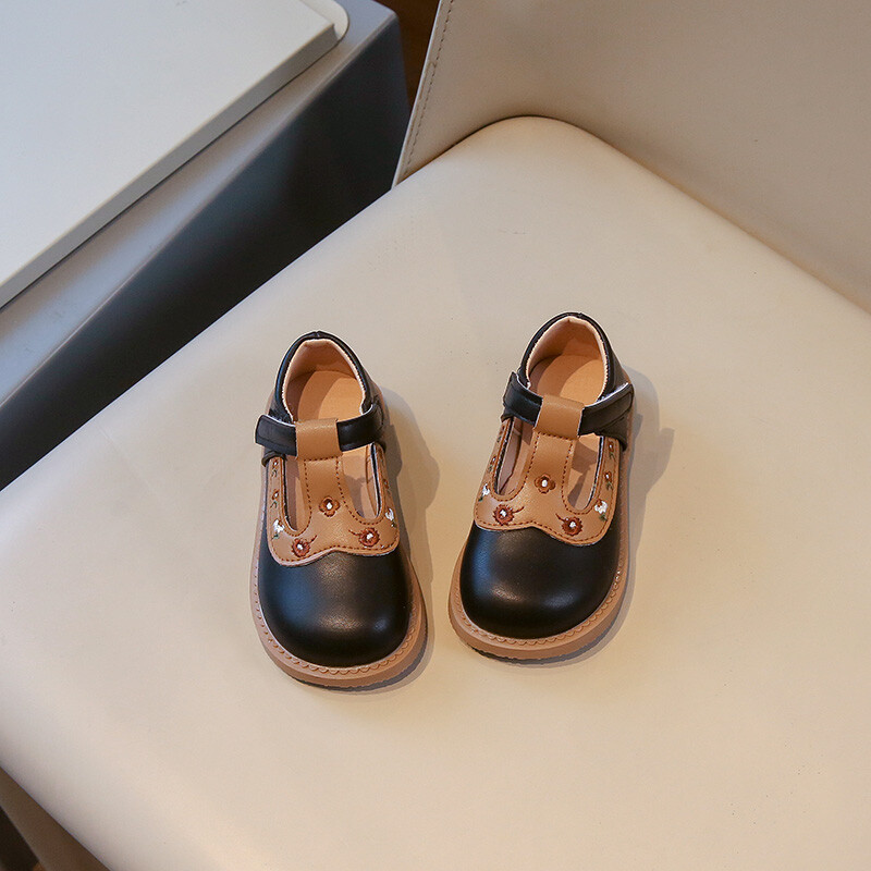 Kožne cipele za djevojčice Dječje izvezene cipele za princeze Modne uzročne dječje ravne cipele s mekim dnom Izdubljene svestrane