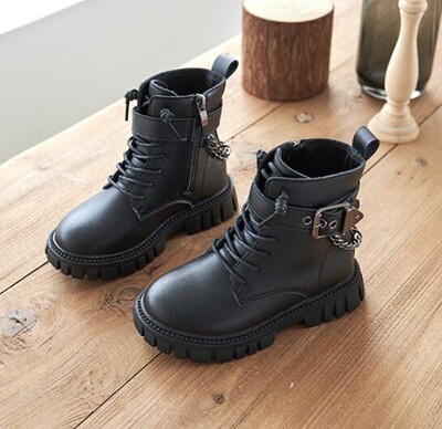 2024 Moodsad lastesaapad Tüdrukutele Poistele Nahast Platvormiga Lumesaapad Veekindlad Sügissaapad Pehme tallaga Spordijalatsid Tossud