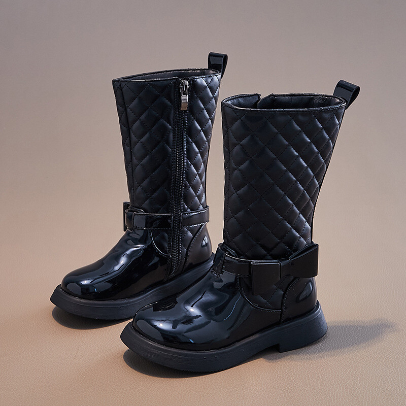 Crne čizme za djevojčice Sjajni 2023 Bočni patentni zatvarač Dječje visoke čizme Mašna Dječje Svestrane ležerne cipele za modnu pistu Britanski stil Neklizajuće