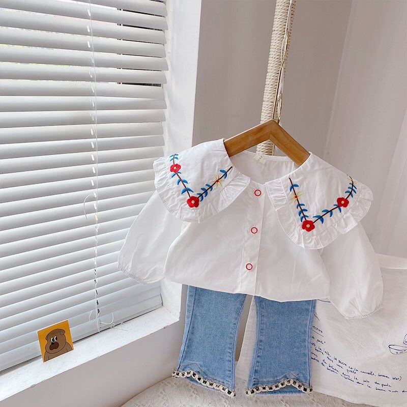 Tüdrukute särgid kevade ja sügise uued beebid Moodsad puhtast puuvillast särgid 2023 Uued Korea lastetopid 0–6 a.