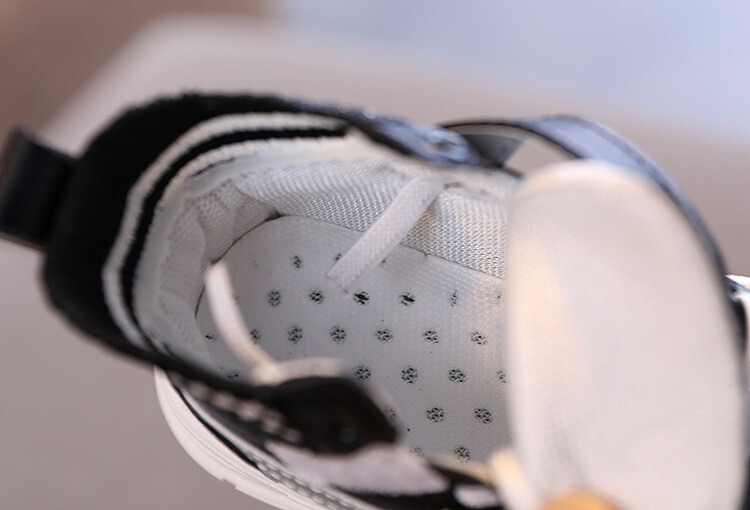 Lapsed Sügis Talv Soe Pahkluu Tüdrukud Lapse Saapad Poisid Mood Nahk Pehme Libisemisvastane Tüdrukute Jooksujalatsid Lühikesed saapad