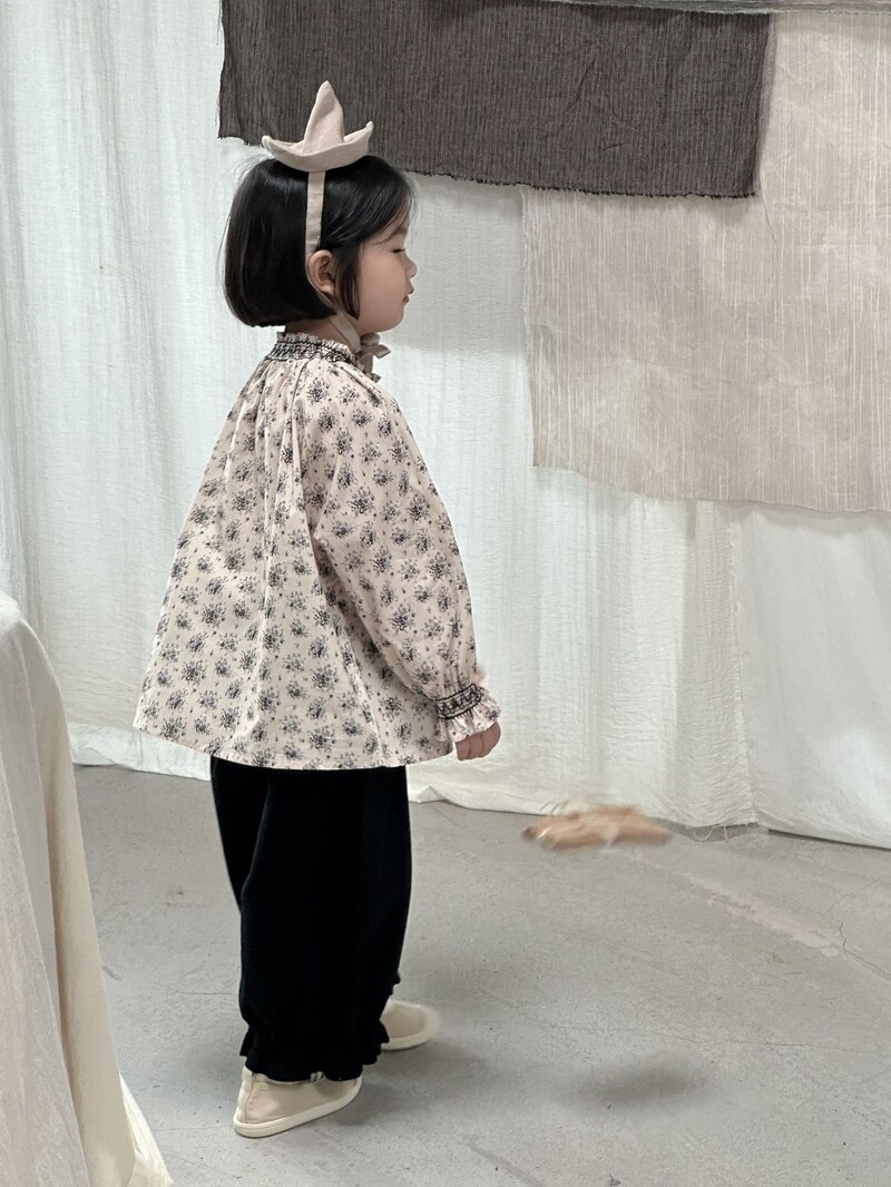 Sügisene tüdrukute pluusid Laste pikkade varrukatega topid Lahtine lilleline särk Armas pitskrae Väike prantsuse tüdrukute prindiga pluus