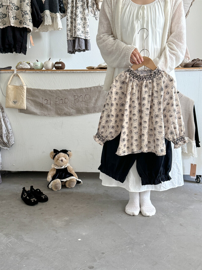 Sügisene tüdrukute pluusid Laste pikkade varrukatega topid Lahtine lilleline särk Armas pitskrae Väike prantsuse tüdrukute prindiga pluus