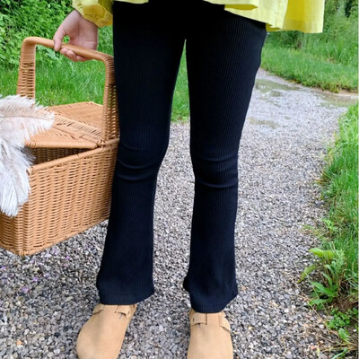 Lastele Tüdrukutele Flare Säärised 2024 Uus Saabumine Laste Slim Fit Püksid Tüdrukud Kevadsuvi puuvillased säärised Hallid mustad püksid