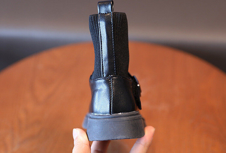 Laste sügisesed mustad kingad Tüdrukutele Kooli poolsaapad Sokid Laste Spordisaapad 2022 Mood Tossud Beež 3 4 5 6 8 12 Aasta