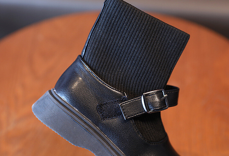 Laste sügisesed mustad kingad Tüdrukutele Kooli poolsaapad Sokid Laste Spordisaapad 2022 Mood Tossud Beež 3 4 5 6 8 12 Aasta