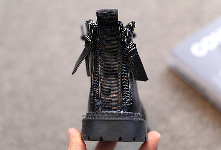 Детски глезени Есенни зимни кожени ботуши Маратонки за момичета Плюшени модни училищни обувки 2022 Спортни ботуши Черни 3 8 12 години