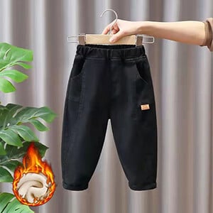 2024 Nove jesensko-zimske deblje tople hlače za dječake Pamučne dječje hlače Modne letter kargo hlače Dječja trenirka 2 4 6 8 godina