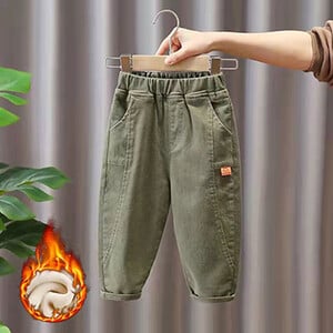 2024 Nove jesensko-zimske deblje tople hlače za dječake Pamučne dječje hlače Modne letter kargo hlače Dječja trenirka 2 4 6 8 godina