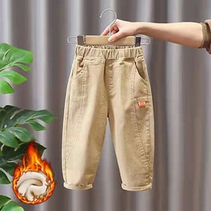 2024 Nove jesensko-zimske deblje tople hlače za dječake Pamučne dječje hlače Modne letter kargo hlače Dječja trenirka 2 4 6 8 godina