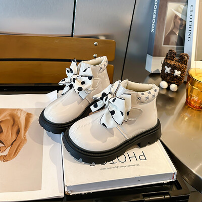 Μόδα για κορίτσια Δερμάτινα Μποτάκια Νέες Φθινοπωρινές Χειμώνα Baby Girls Αδιάβροχη αντιολισθητική εξωτερική σόλα από καουτσούκ Ζεστές, χαριτωμένες μπότες πριγκίπισσας με παπιγιόν