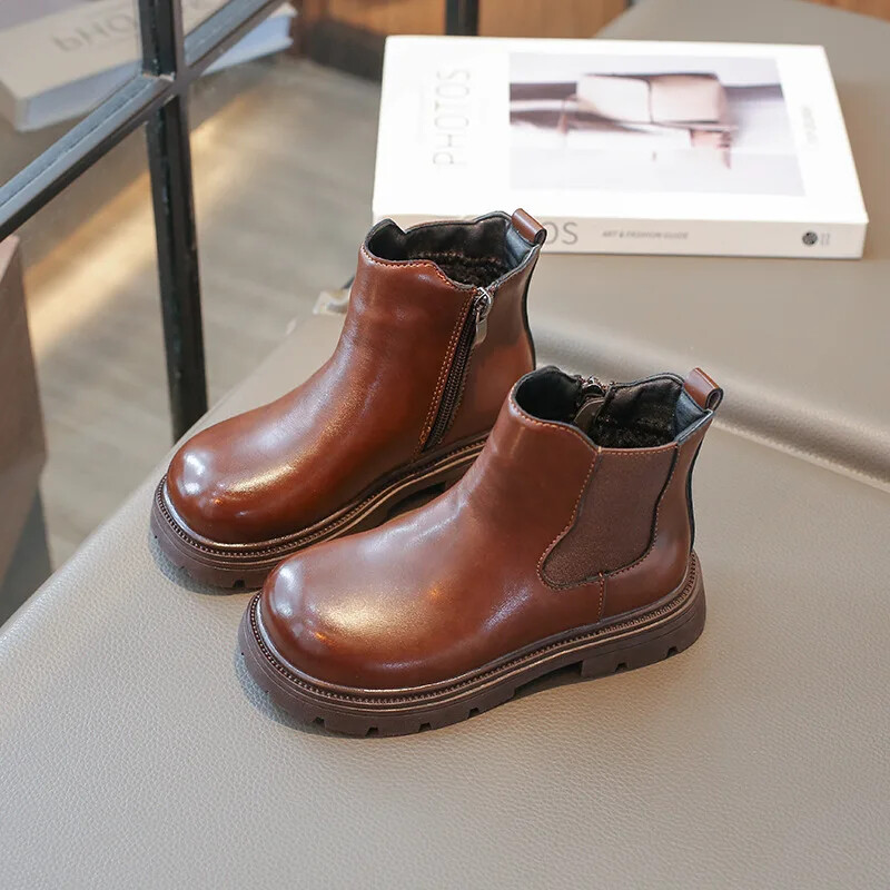 Tüdrukute saapad Briti stiilis laste talvesaapad Moodsad ühevärvilised mitmekülgsed pehmed laste puuvillased pahkluu saapad poistele libisemiskindlad