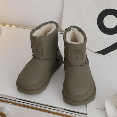 Детски ботуши за сняг Мода за момичета Изчистен стил Топли плюшени зимни ботуши Момчета Мека подметка Ботуши за сняг на открито Размер 26-37