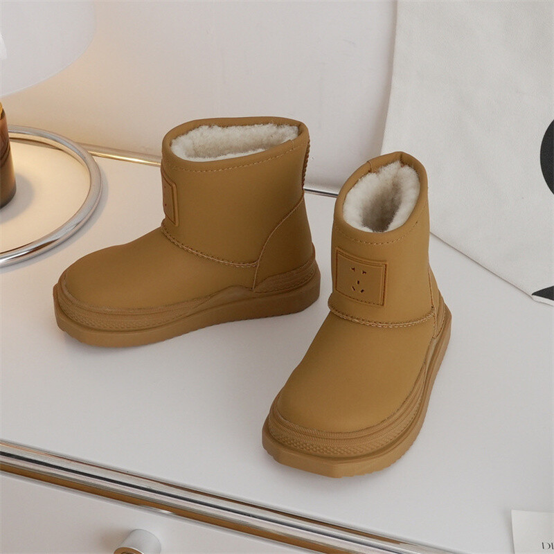 Детски ботуши за сняг Мода за момичета Изчистен стил Топли плюшени зимни ботуши Момчета Мека подметка Ботуши за сняг на открито Размер 26-37