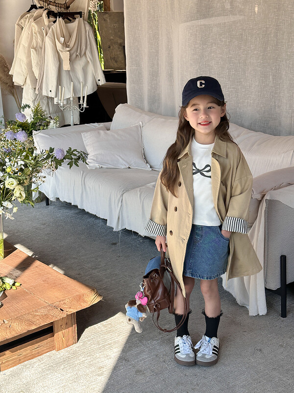 Tüdrukute laste vabaaja mantel 2024 kevad uus tüdrukute välismaa stiilis Briti tuulega pikk mantel Lihtne vabaaja Korea lihtsad riided